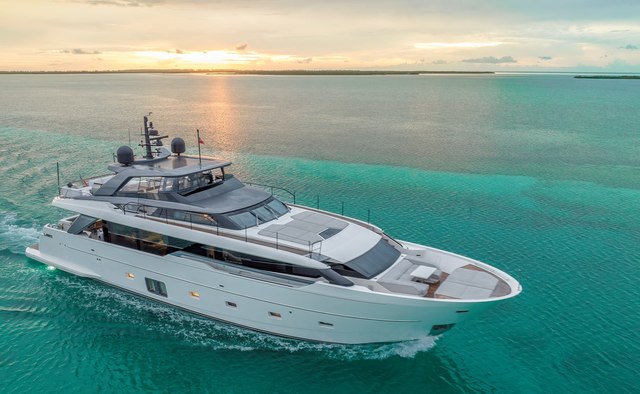 Gatsby yacht charter Sanlorenzo Motor Yacht