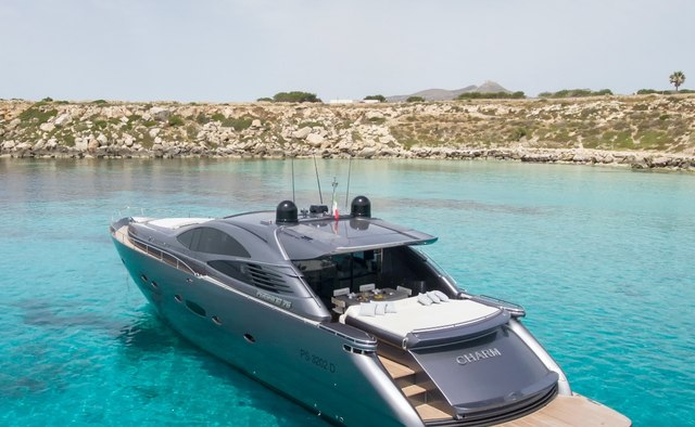 Charm yacht charter Pershing Motor Yacht
                        