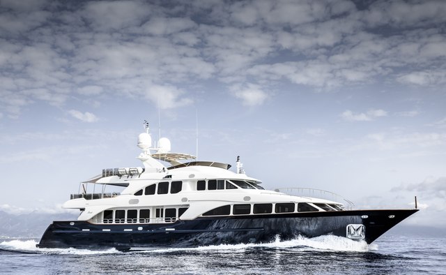 Soho yacht charter Benetti Motor Yacht
                        