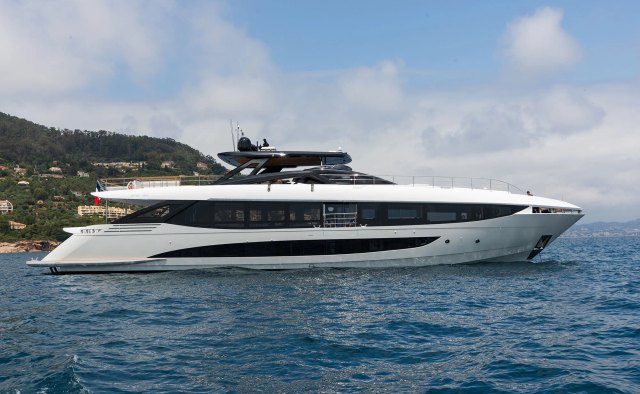 Lafayette yacht charter Amer Motor Yacht
                        