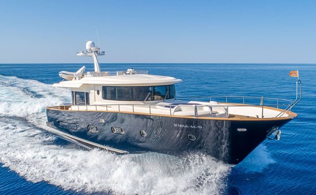 Trabucaire yacht charter Apreamare Motor Yacht
                        