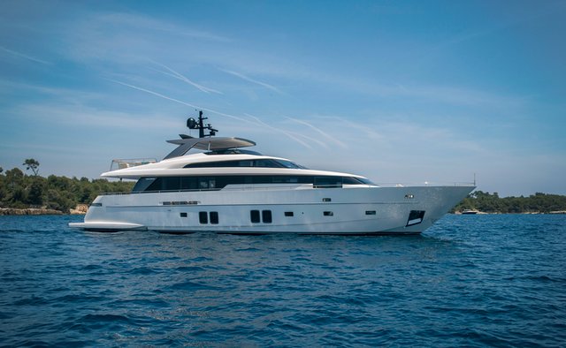 De Zeus Yacht Charter in Ekincik