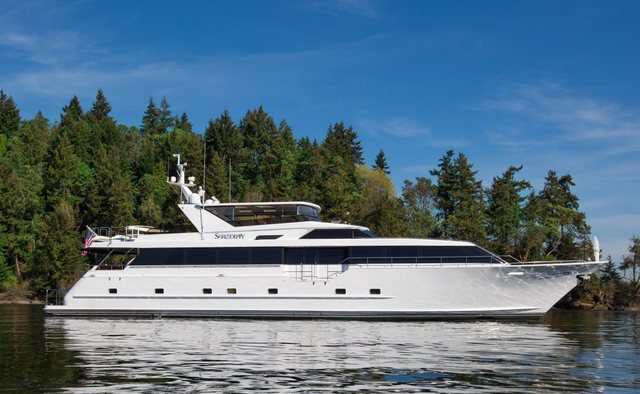 Blackwood yacht charter Broward Motor Yacht
                        