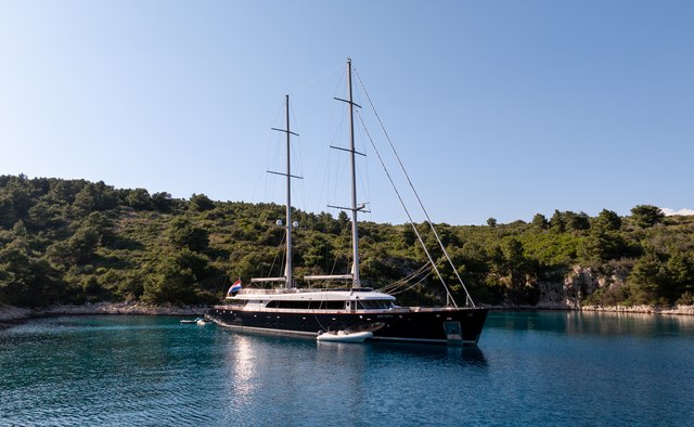 Nocturno Yacht Charter in Montenegro