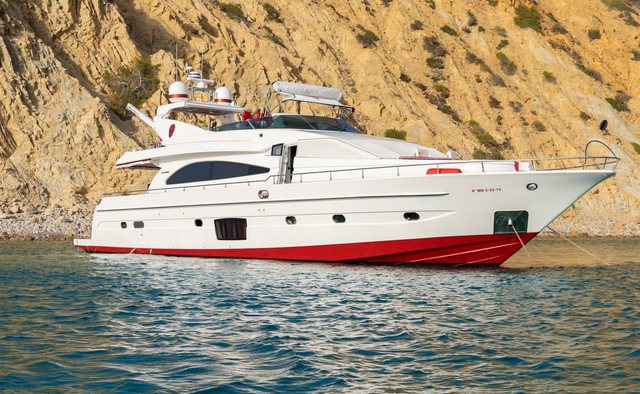 Geminis yacht charter Astondoa Motor Yacht
                        