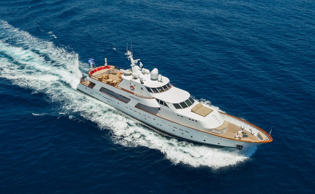 Parvati Yacht Charter in Montenegro