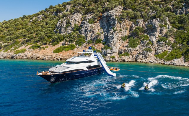 Amadea yacht charter Benetti Motor Yacht
                        