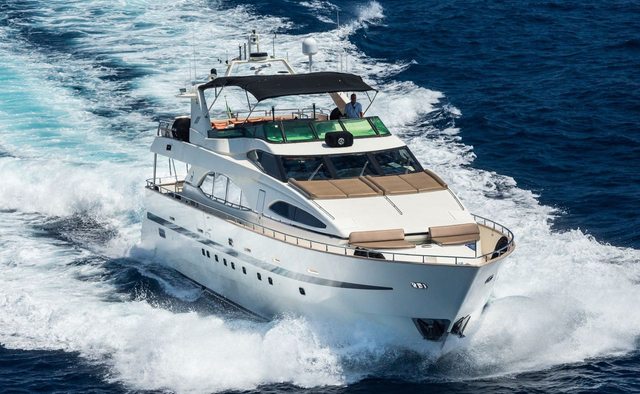 Accama Delta yacht charter Azimut Motor Yacht