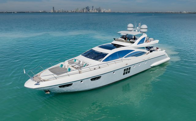 Scarlet Yacht Charter in Eleuthera 