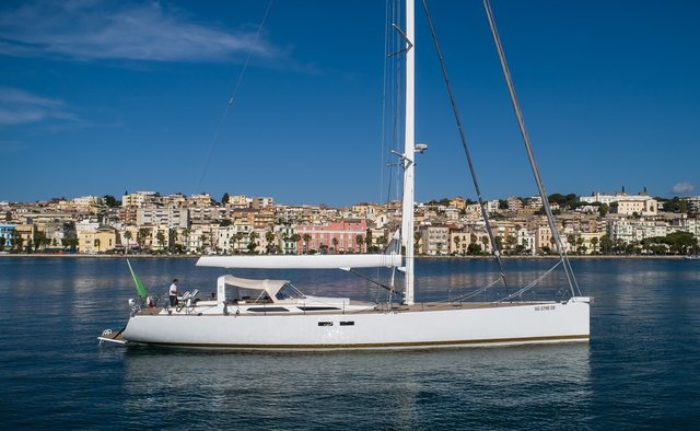 Turconeri Yacht Charter in Cyclades Islands