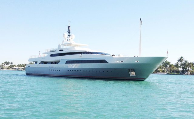 Vicky Yacht Charter in Italy
