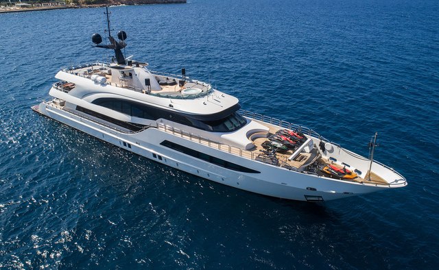 Hallo yacht charter Miss Tor Yacht Motor Yacht
                        