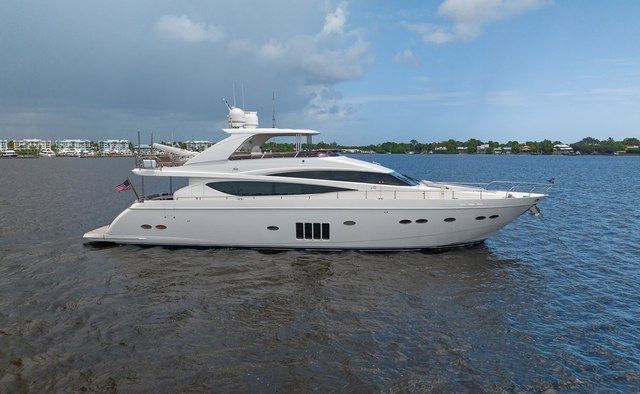 Maryana Yacht Charter in Caribbean