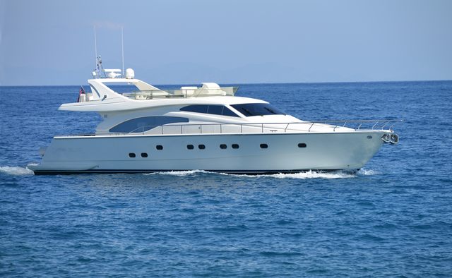Mary yacht charter Ferretti Yachts Motor Yacht