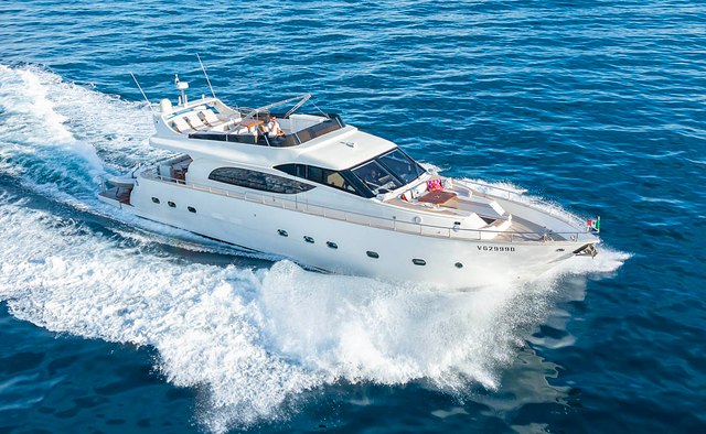 La Chicca yacht charter Benetti Motor Yacht