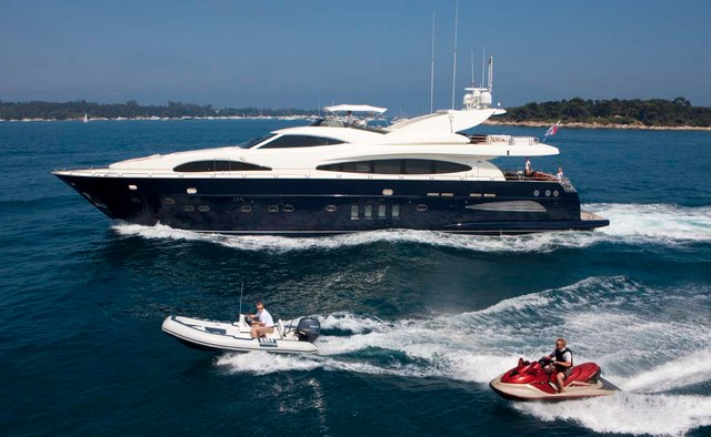 Ordisi yacht charter Astondoa Motor Yacht
                        