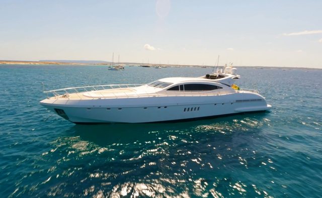 Le Magnifique Yacht Charter in Ibiza