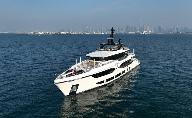 Geulunel Yacht Charter in Lérins Islands