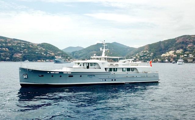 Abely yacht charter Ocea Motor Yacht
