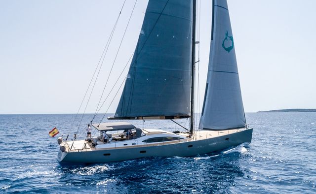 Kalinda Yacht Charter in Antibes