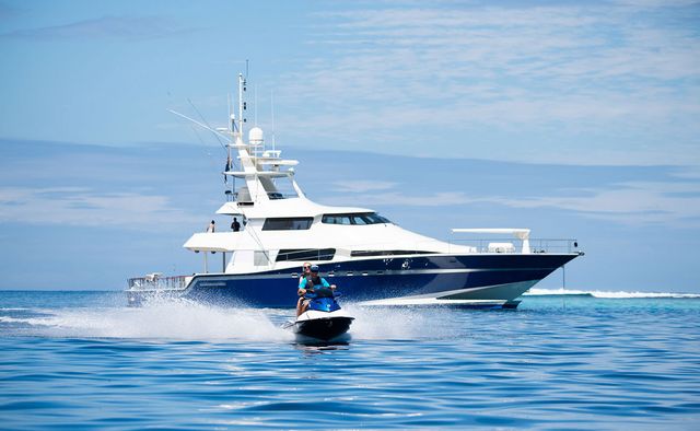 Ultimate Lady Yacht Charter in Tahiti