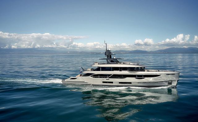 Cosmico Yacht Charter in South of France