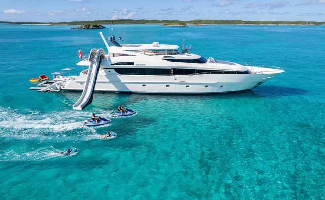 Blacksheep Yacht Charter in Martinique