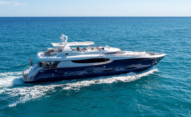 Clarity Yacht Charter in Sicily