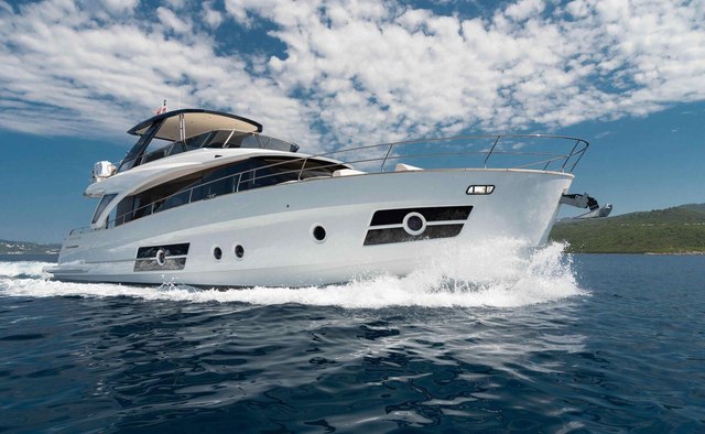 Sir Hendrik yacht charter Greenline Yachts Motor Yacht