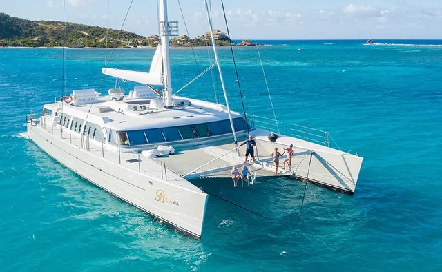Bella Vita Yacht Charter in Dominica