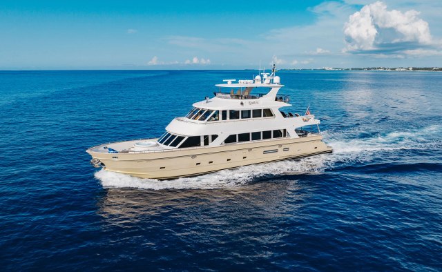 Aurelia Yacht Charter in Acklins & Crooked Island