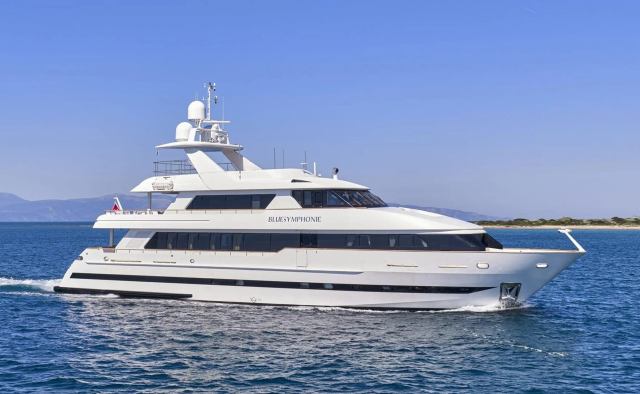 Blue Symphonie yacht charter Moonen Motor Yacht