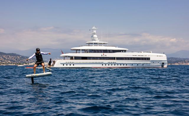 Mouna Yacht Charter in St Jean Cap Ferrat