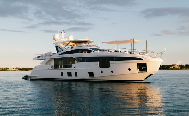 Carpe Diem Yacht Charter in Shroud Cay