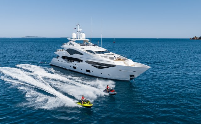 No.9 Yacht Charter in South of France