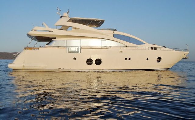 Funsea yacht charter Aicon Motor Yacht
                        