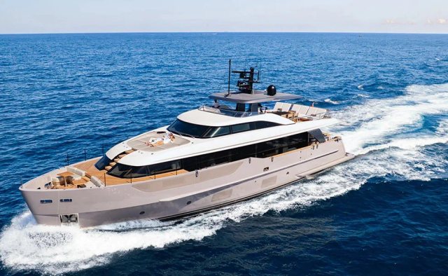 Penguins Yacht Charter in Sicily