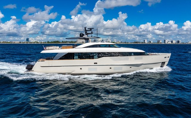 Laila Yacht Charter in North America