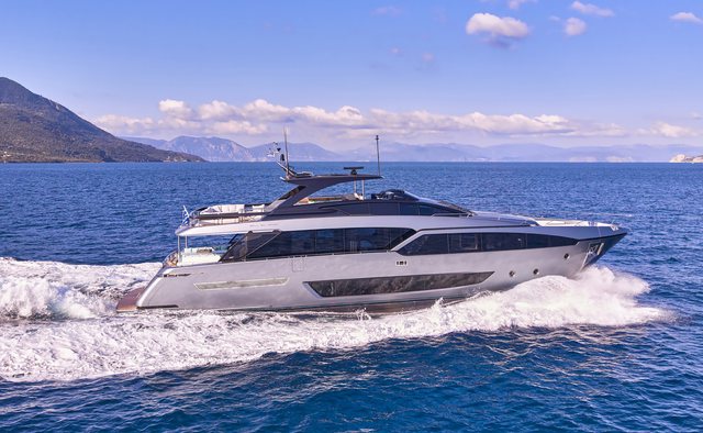 Menangio X yacht charter Riva Motor Yacht