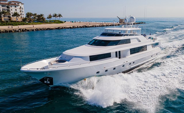 UnWined yacht charter Westport Yachts Motor Yacht
                        