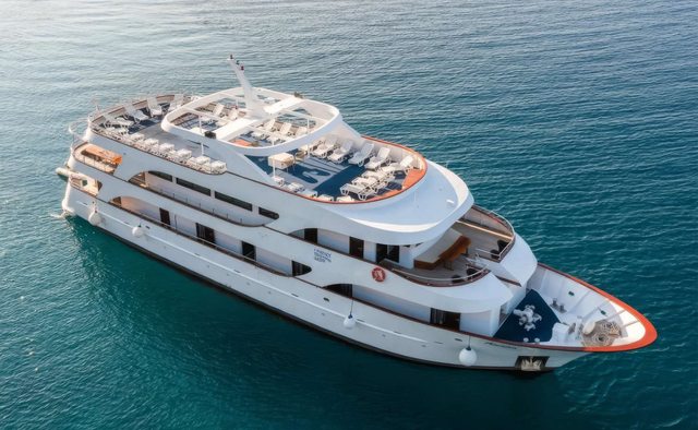 Amalia Yacht Charter in Mediterranean