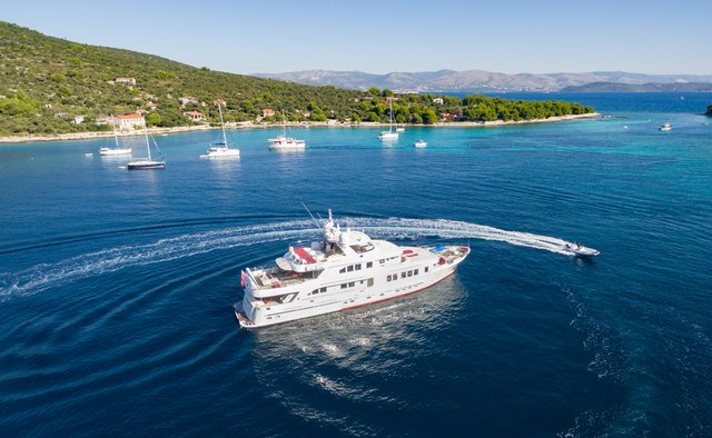 Metsuyan IV Yacht Charter in Porto Cervo