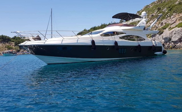 Chill Out II Yacht Charter in Greece