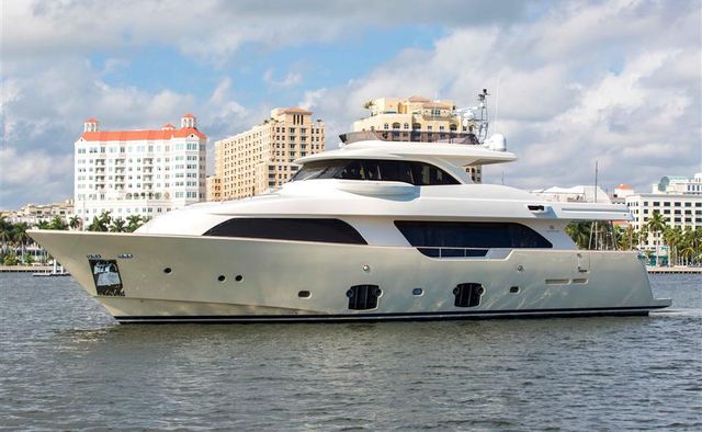 Slainte III Yacht Charter in USA