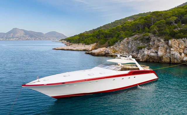 Elegant yacht charter Palmer Johnson Motor Yacht