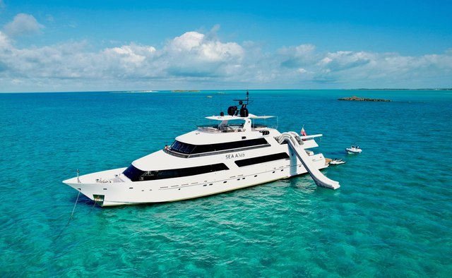 Sea Axis Yacht Charter in Anegada Island