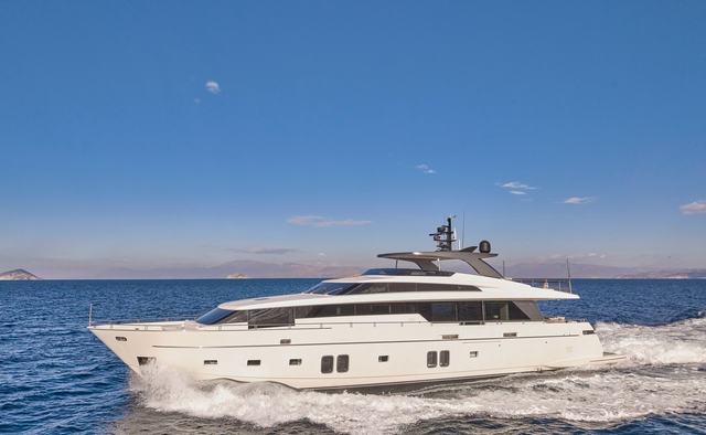 Golden Yacht yacht charter Sanlorenzo Motor Yacht
                        