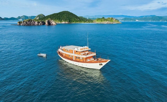 Mischief Yacht Charter in South East Asia