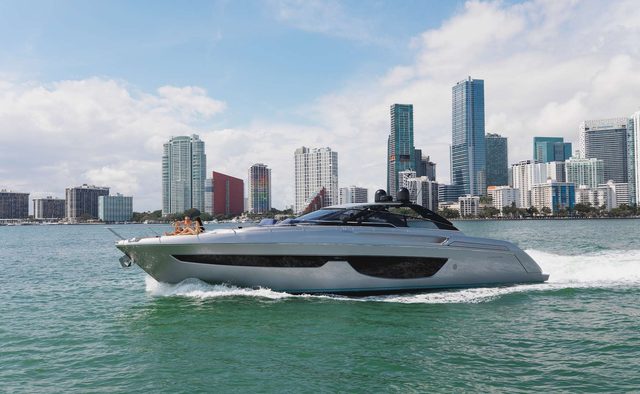Not Yet yacht charter Riva Motor Yacht
                        