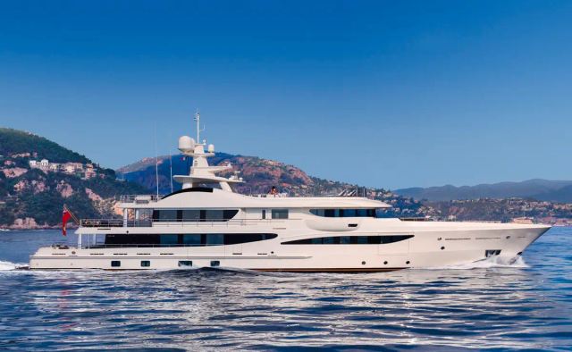 Mellon Yacht Charter in West Mediterranean